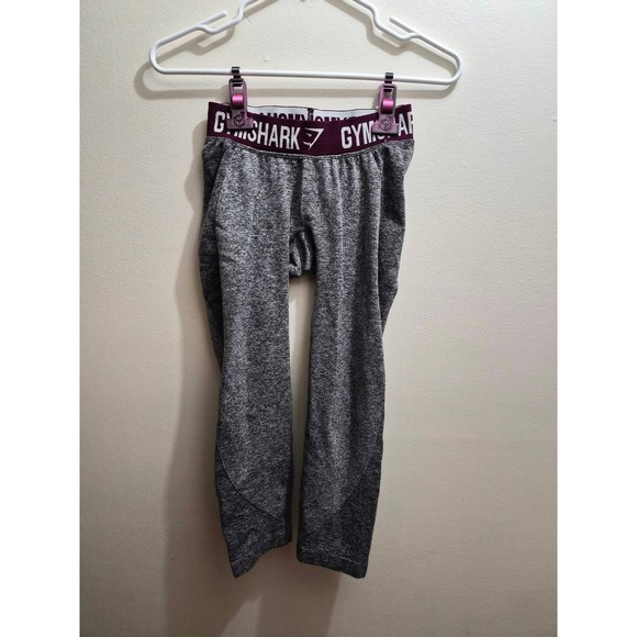 Gymshark Pants - Gymshark Dry Grey Marl Cropped Leggings Burgundy Logo Waistband Womens XS Small